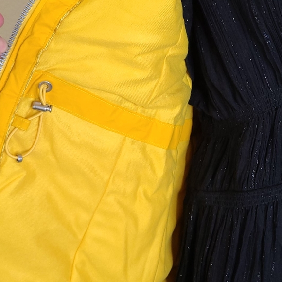 NWT ATHLETA ROCKVIEW VEST GODI YELLOW MARIGOLD XXS - Picture 5 of 13